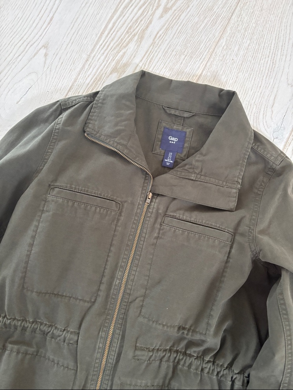 Gap size small jacket. - Picture 5 of 6